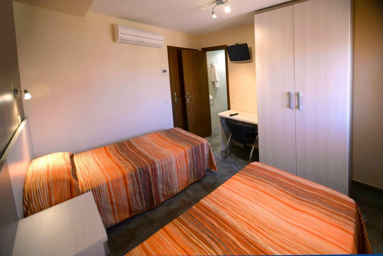 Hostal Palacete De Los Arcedianos Tarazona Dış mekan fotoğraf